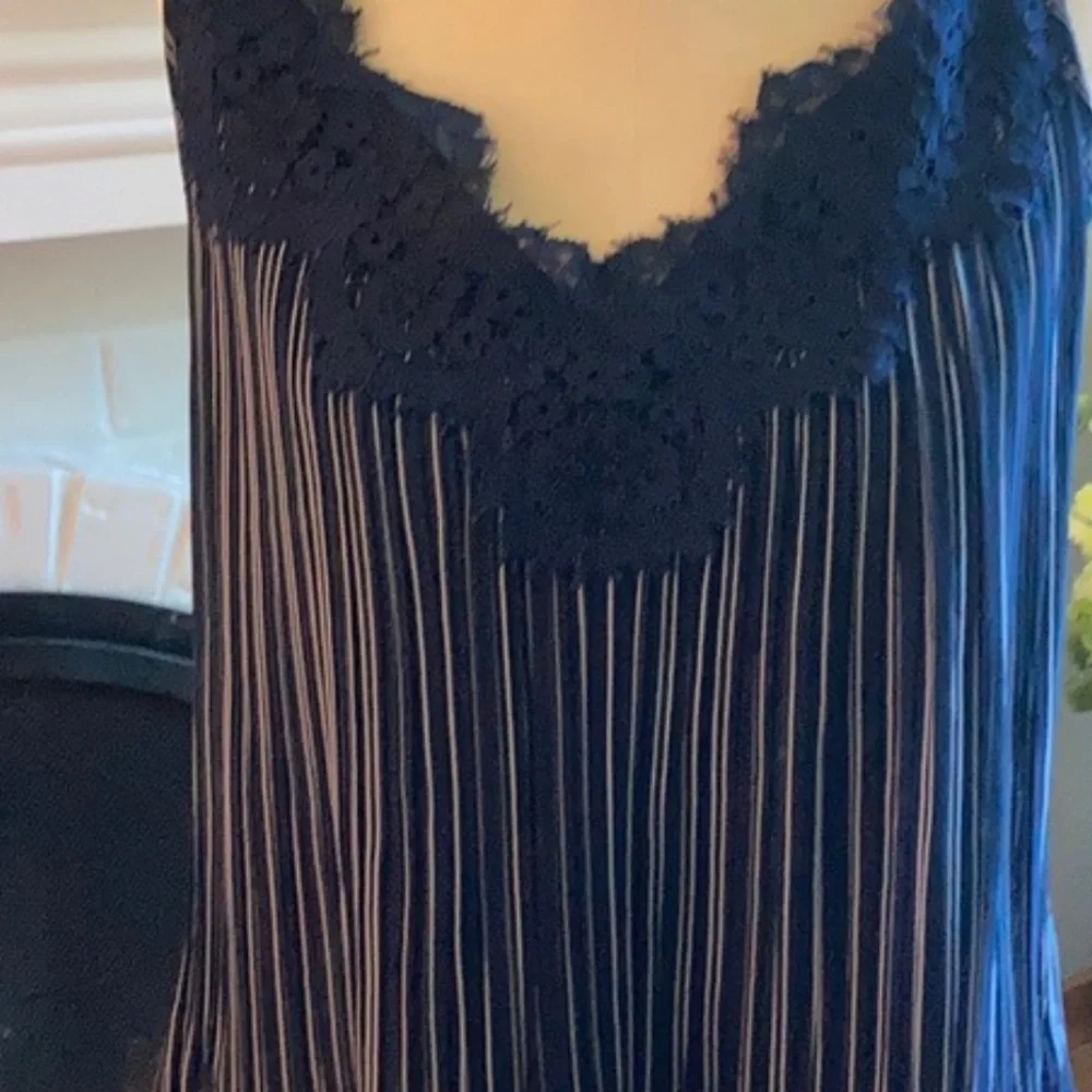 Chico’s Navy and white stripe tank top style size 2 - Picture 3 of 10